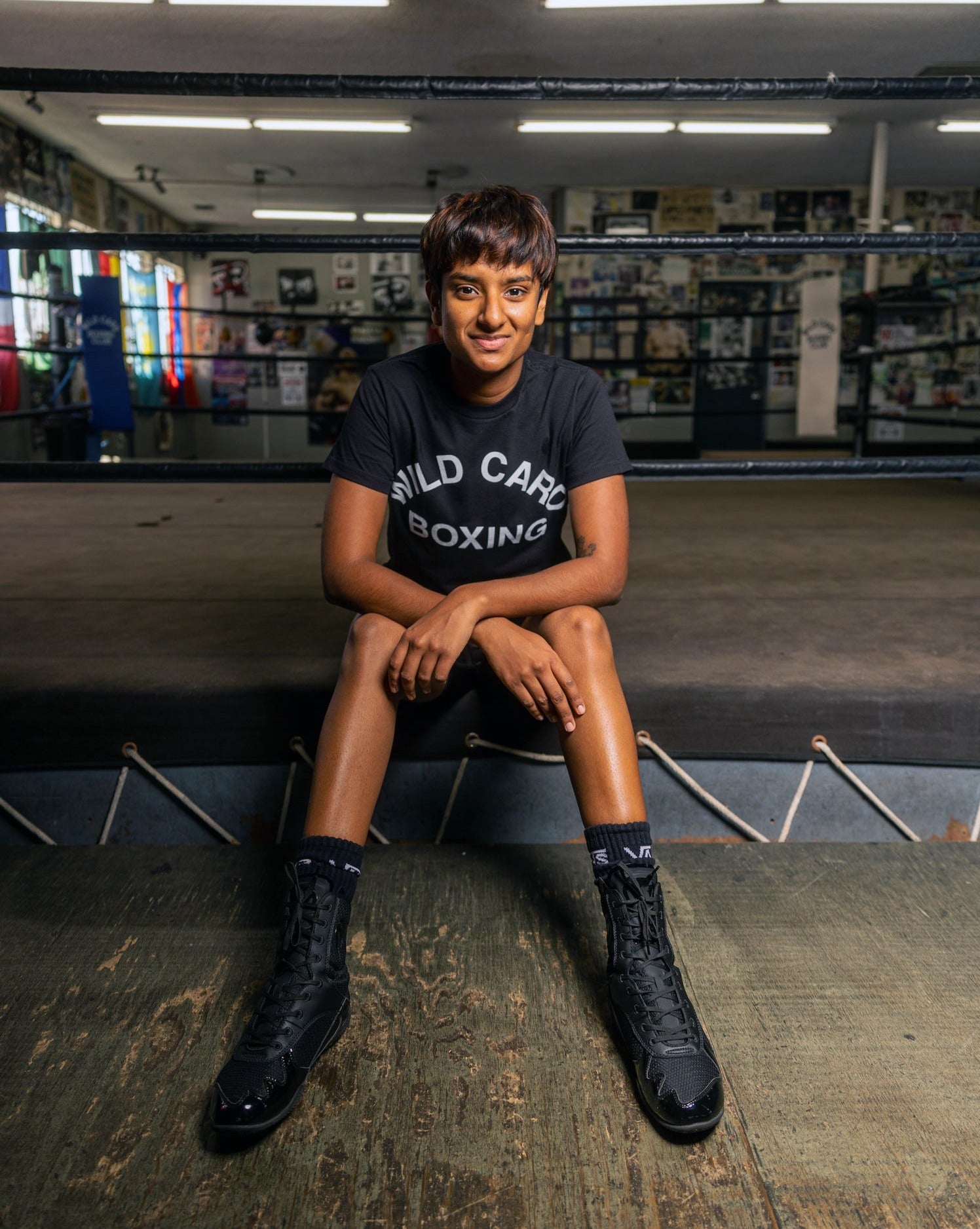 Wild Card Boxing Old School Logo Shirt - Black/White