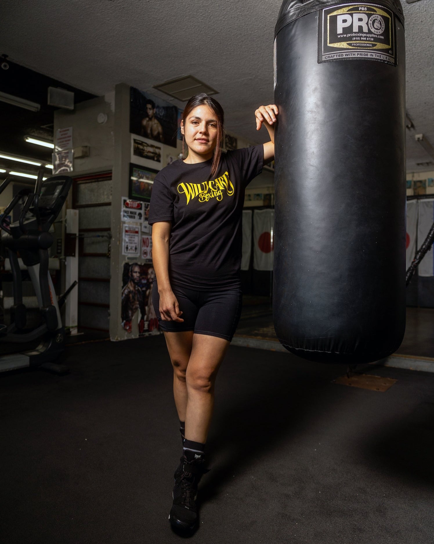 Wild Card Boxing Tag Logo 2.0 Shirt - Black/Yellow